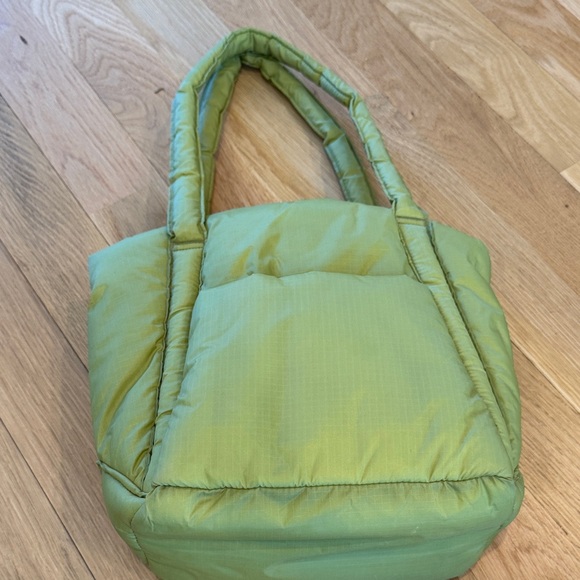 BAGGU Handbags - Baggu Puffy Mini Tote pistachio EUC